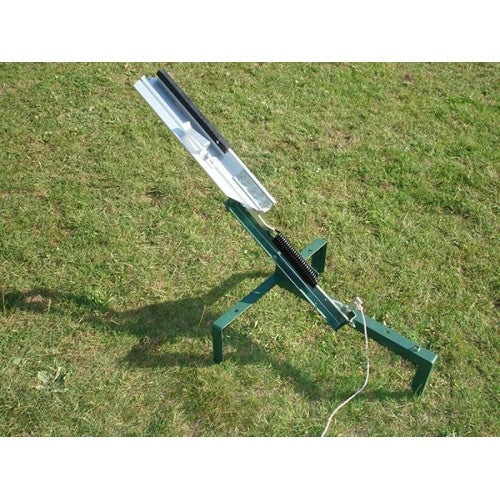 Manual Clay trap Thrower , spring loaded.